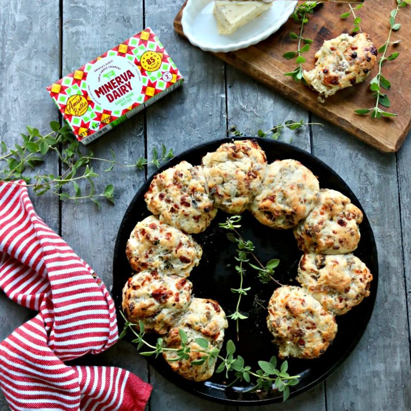 Italian Style Biscuits with Sausage and Mozzarella